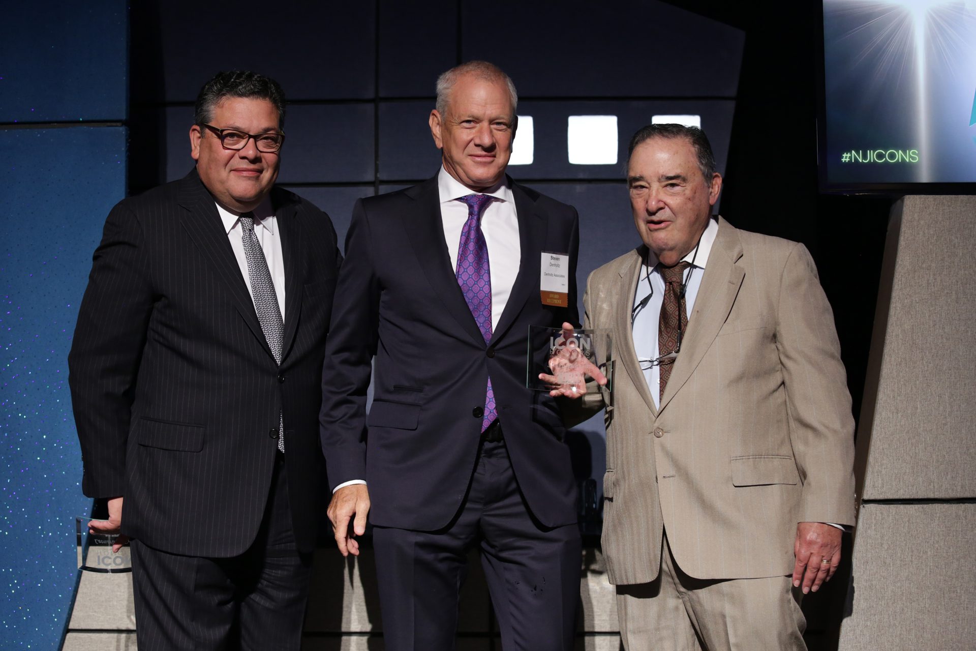 Denholtz Associates CEO Steven Denholtz Receives ICON Award