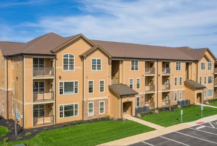 Overall Creek Apartments, Murfreesboro, TN | Denholtz